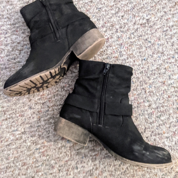 🎁 Girl's Short Boot - Picture 3 of 5